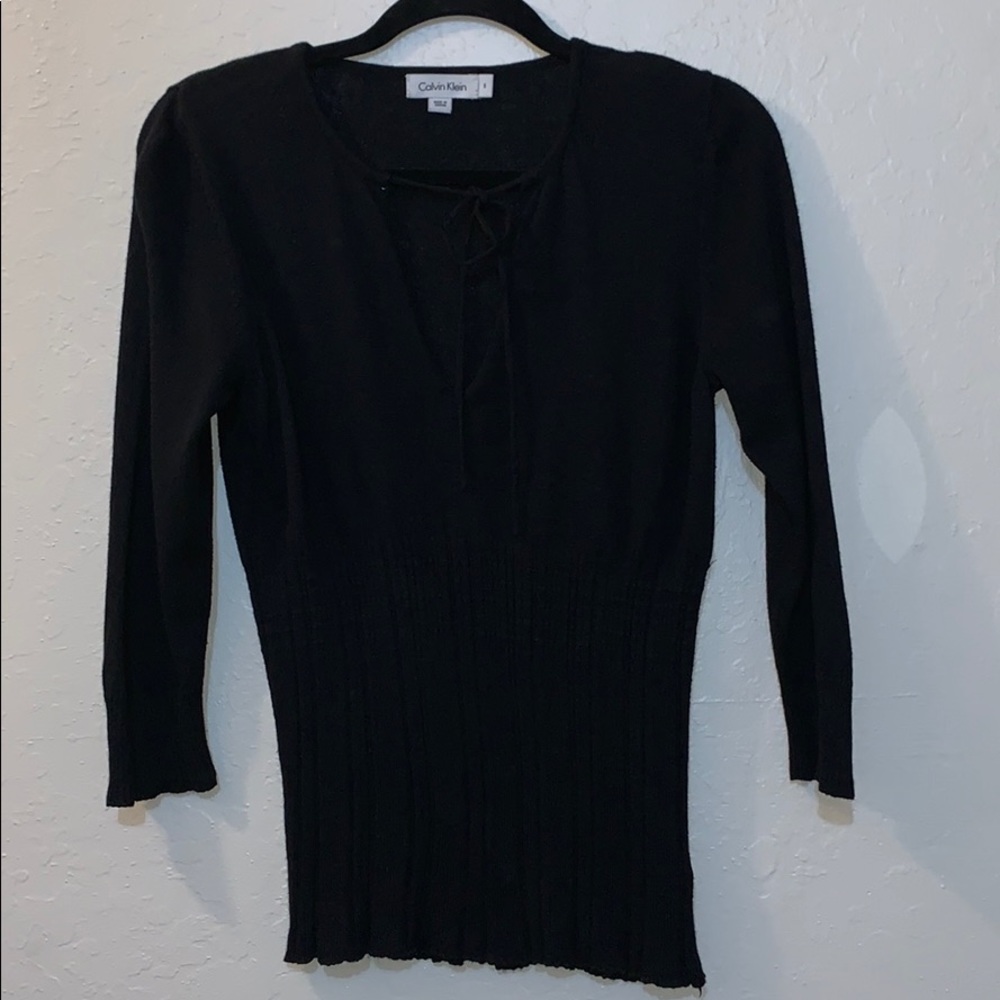 Calvin Klein 3/4 sleeve knit blouse - Picture 3 of 9